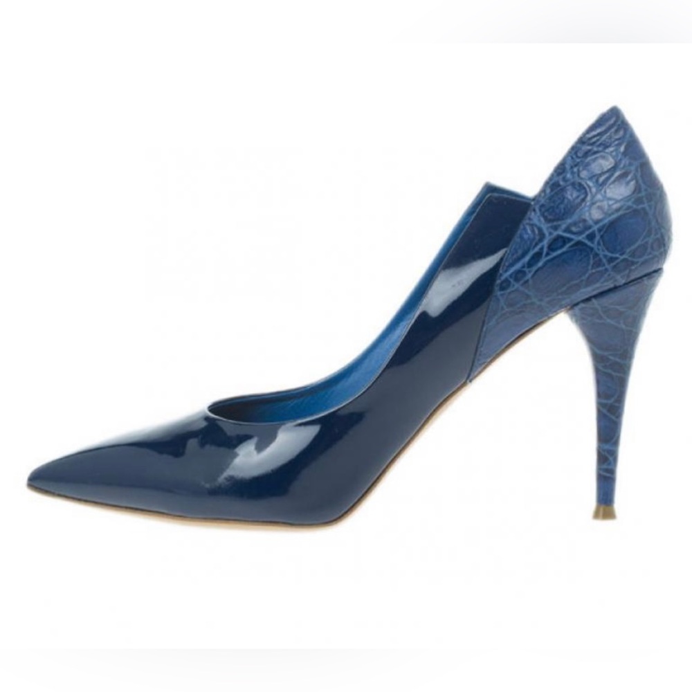 Chloe Blue Croc Embossed and Patent Leather Irina Pointed Toe Pumps